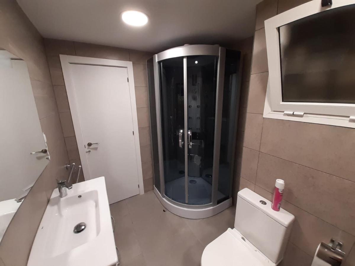 Modern Huge Appartement, Just 100 M From The Beach Santa Pola Esterno foto